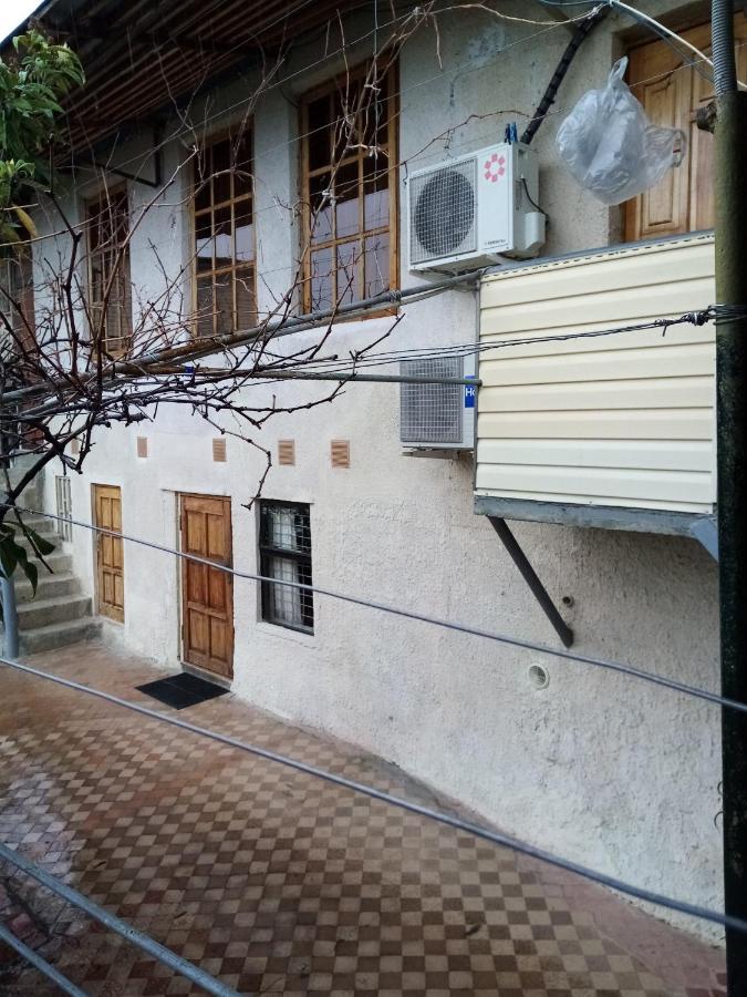 غاغرا Guest House المظهر الخارجي الصورة